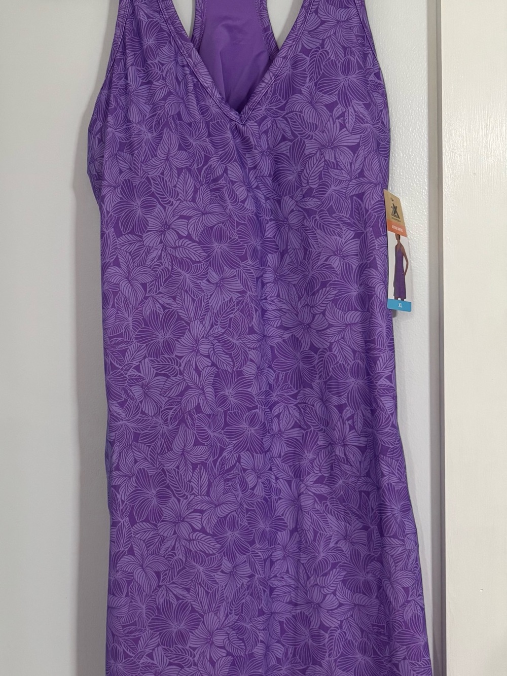 ZeroXposur woman’s Purple Floral V-Neck Dress. NWT